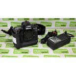 Nikon D1x Digital camera with MH-16 quick charger