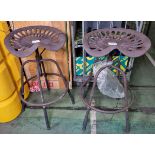 2x metal bar stools