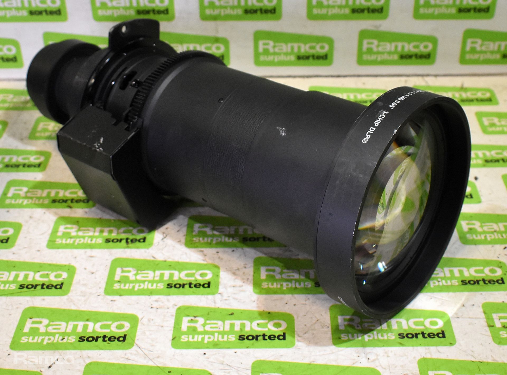 Christie DS+6K-M SXGA+ large venue projector - 100 / 240V - 50 / 60Hz - L 600 x W 500 x H 260mm - Image 8 of 13