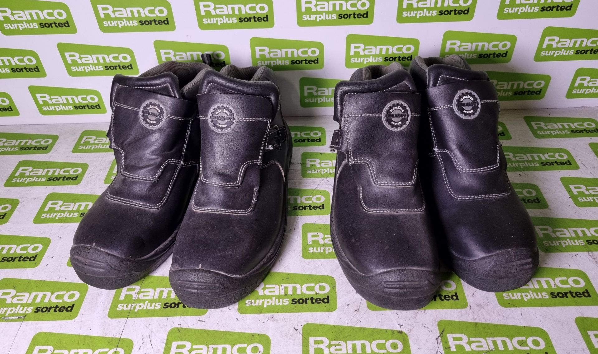 2x pairs of Blaklader tarmac boots - size 10