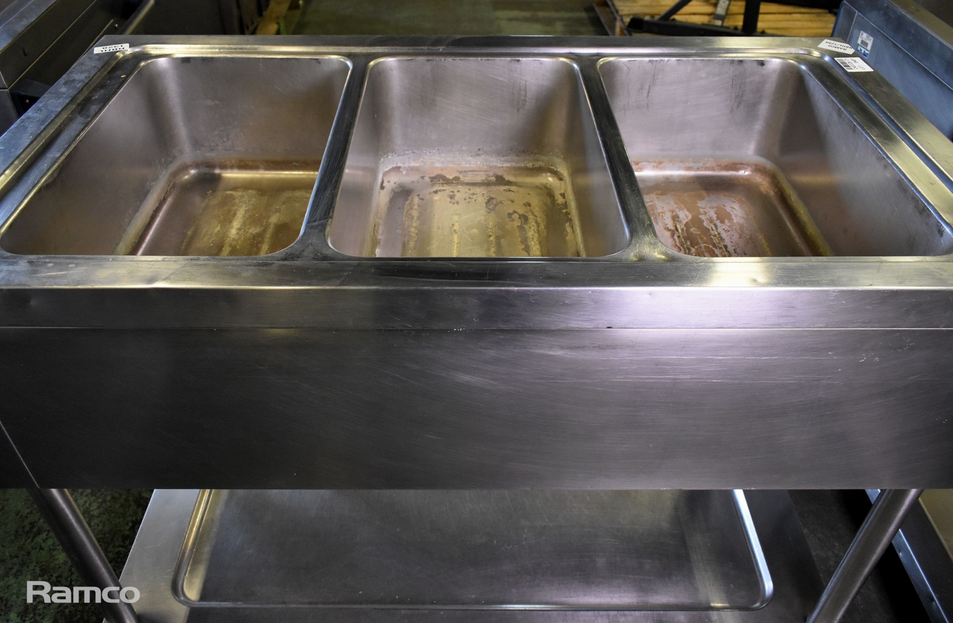 Stainless steel water heated bain-marie trolley - L 1160 x W 640 x H 920mm - Image 5 of 7