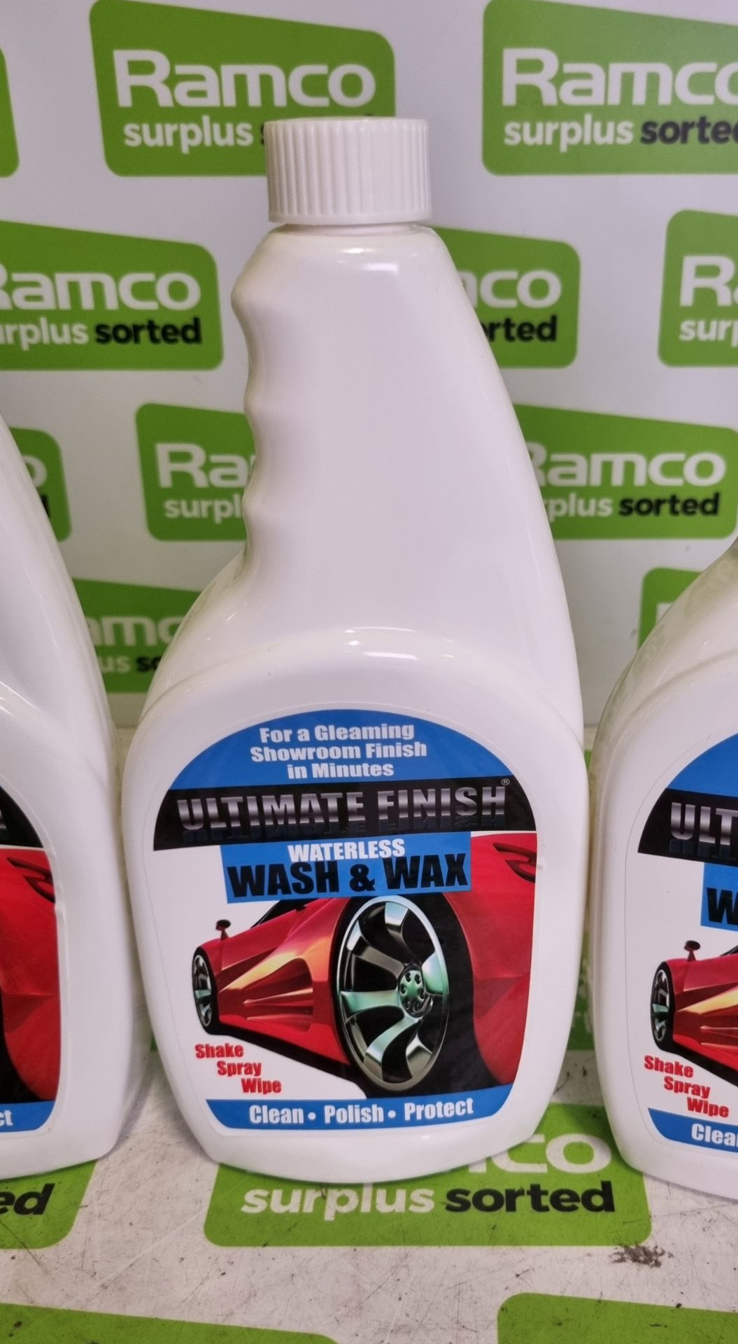 49x Ultimate Finish waterless wash & wax 4 packs (4x 750ml spray bottles & 4x microfibre cloths) - Image 5 of 6