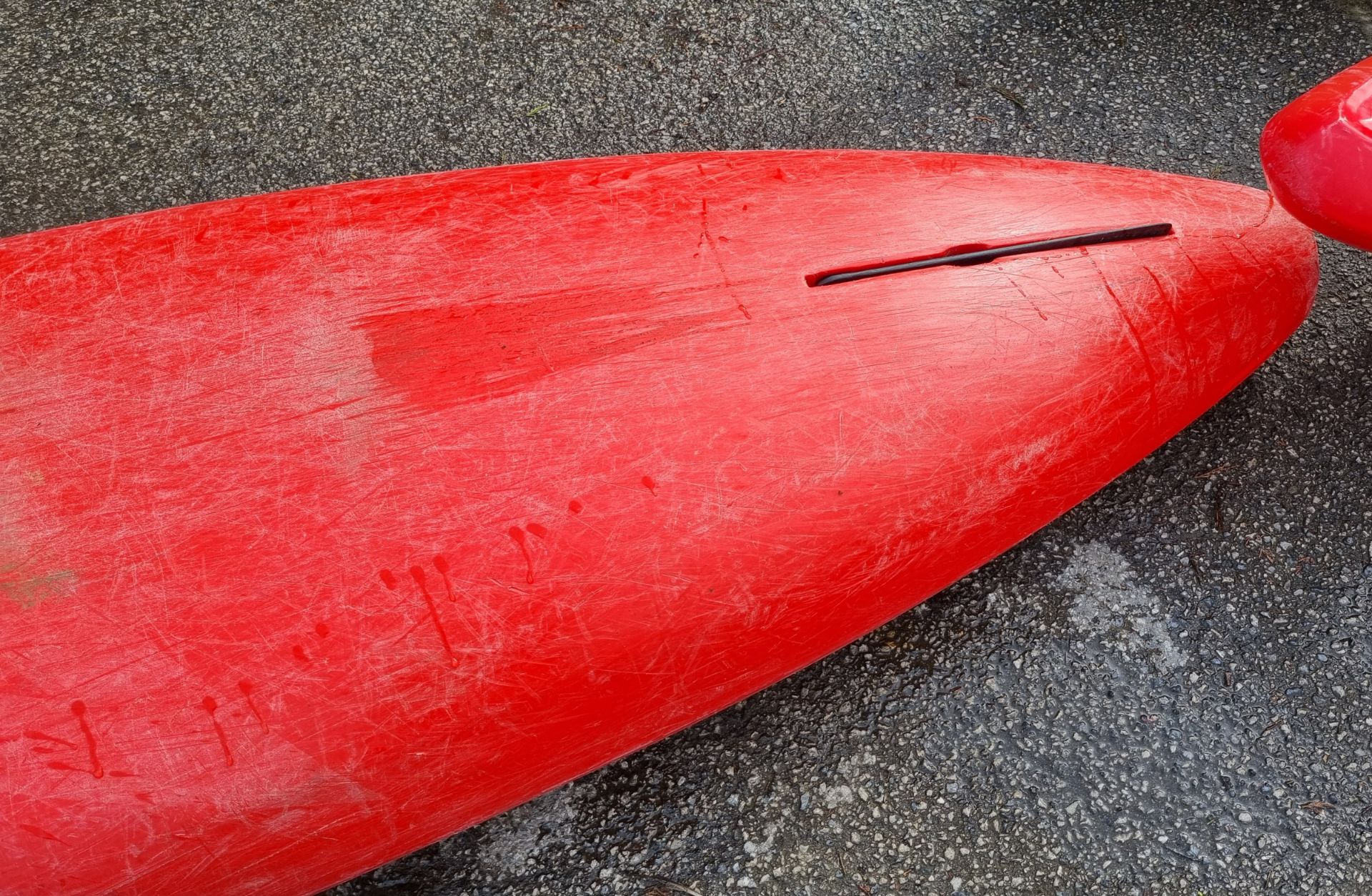 Dagger Katana polyethylene kayak - red - W 3200 x D 660 x H 420mm - Image 9 of 9