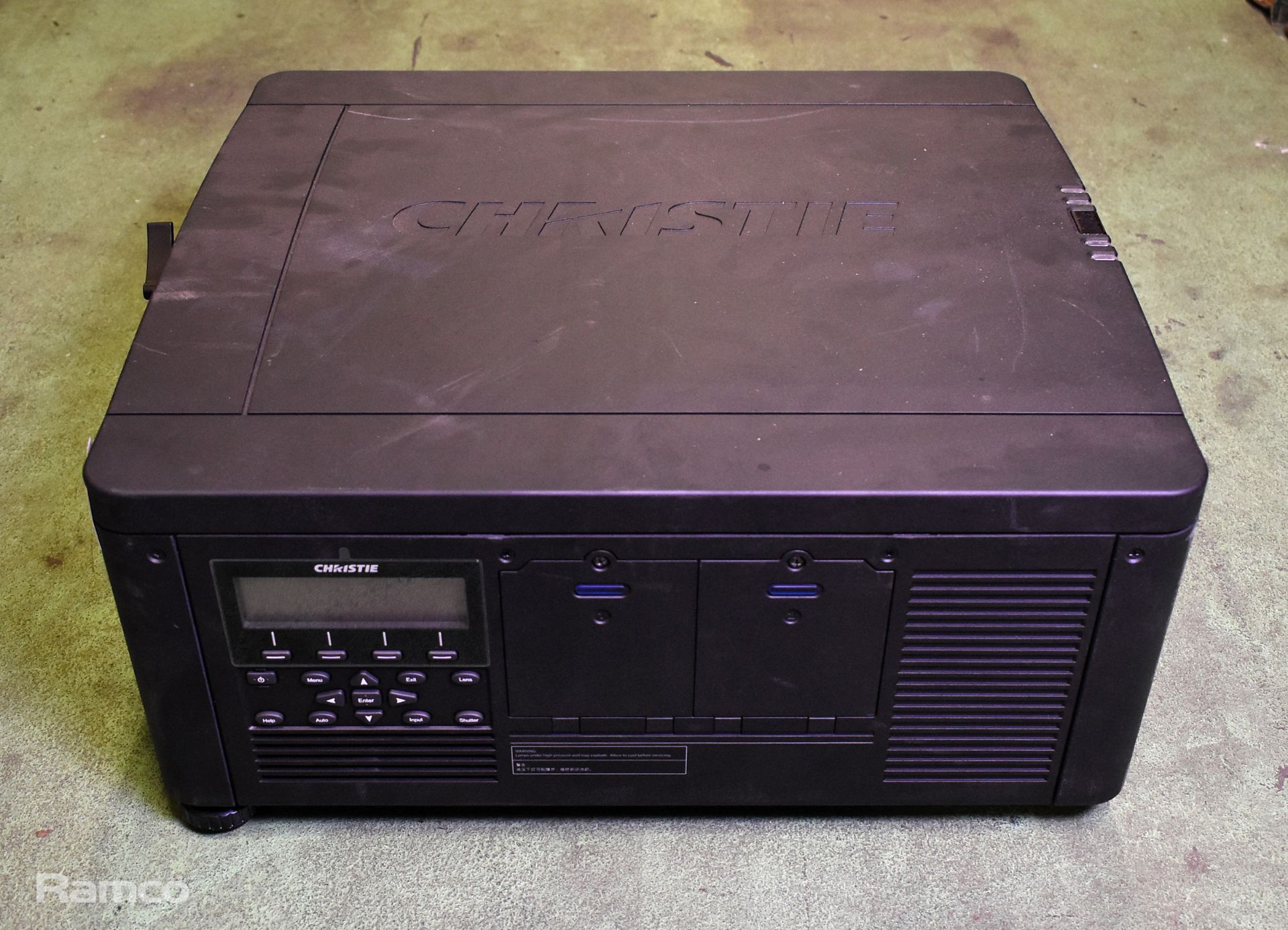 Christie DS+6K-M SXGA+ large venue projector - 100 / 240V - 50 / 60Hz - L 600 x W 500 x H 260mm - Image 6 of 13