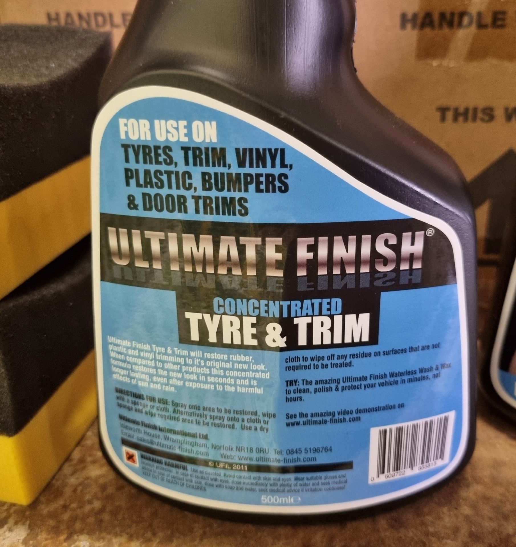 50x Ultimate Finish concentrate tyre & trim - double packs - 2x 500ml spray bottles & 2x applicators - Image 4 of 4