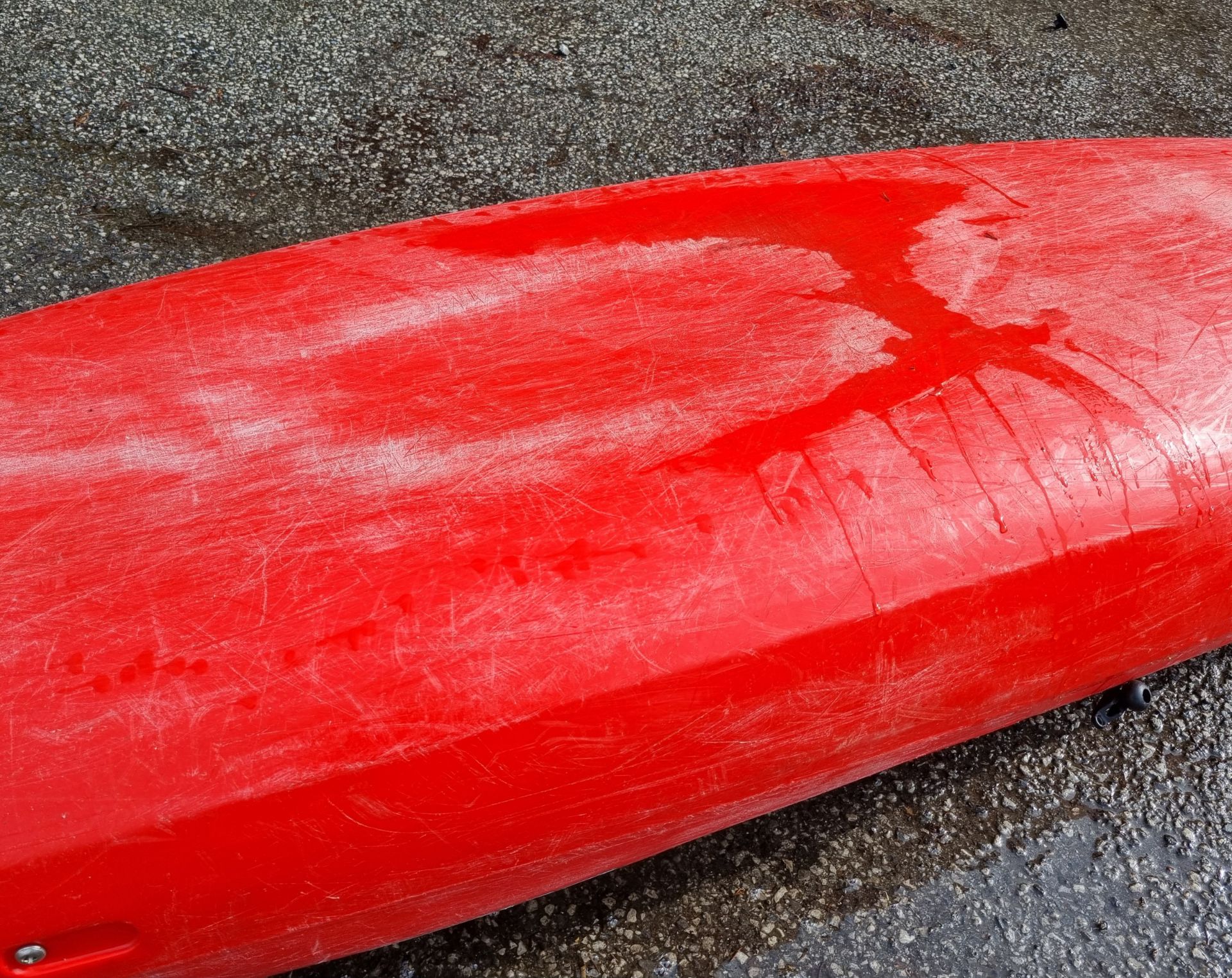 Dagger Katana polyethylene kayak - red - W 3200 x D 660 x H 420mm - Image 8 of 8