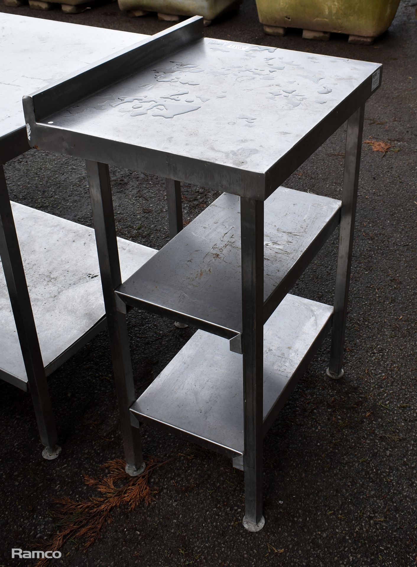 Stainless steel table with 2 lower shelves - W 600 x D 480 x H 960mm - Image 3 of 3