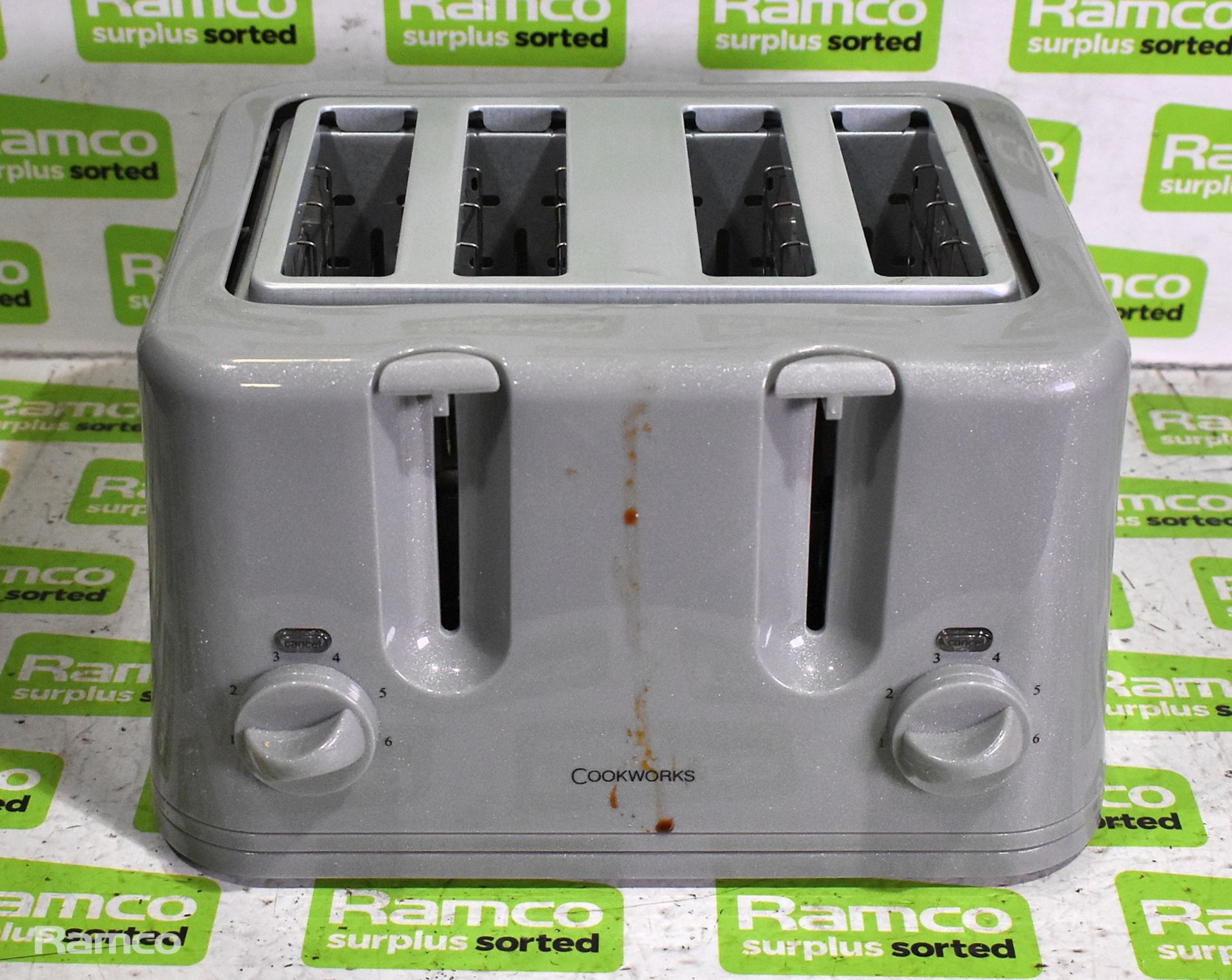 Cookworks T363DA 4-slice toaster