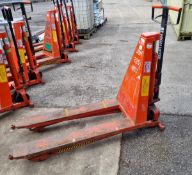 BT High Lifter BT HL 1000 manual hand pallet truck - capacity 1000kg