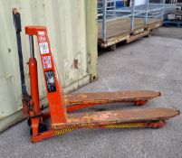 BT High Lifter BT HL 1000 manual hand pallet truck - capacity 1000kg