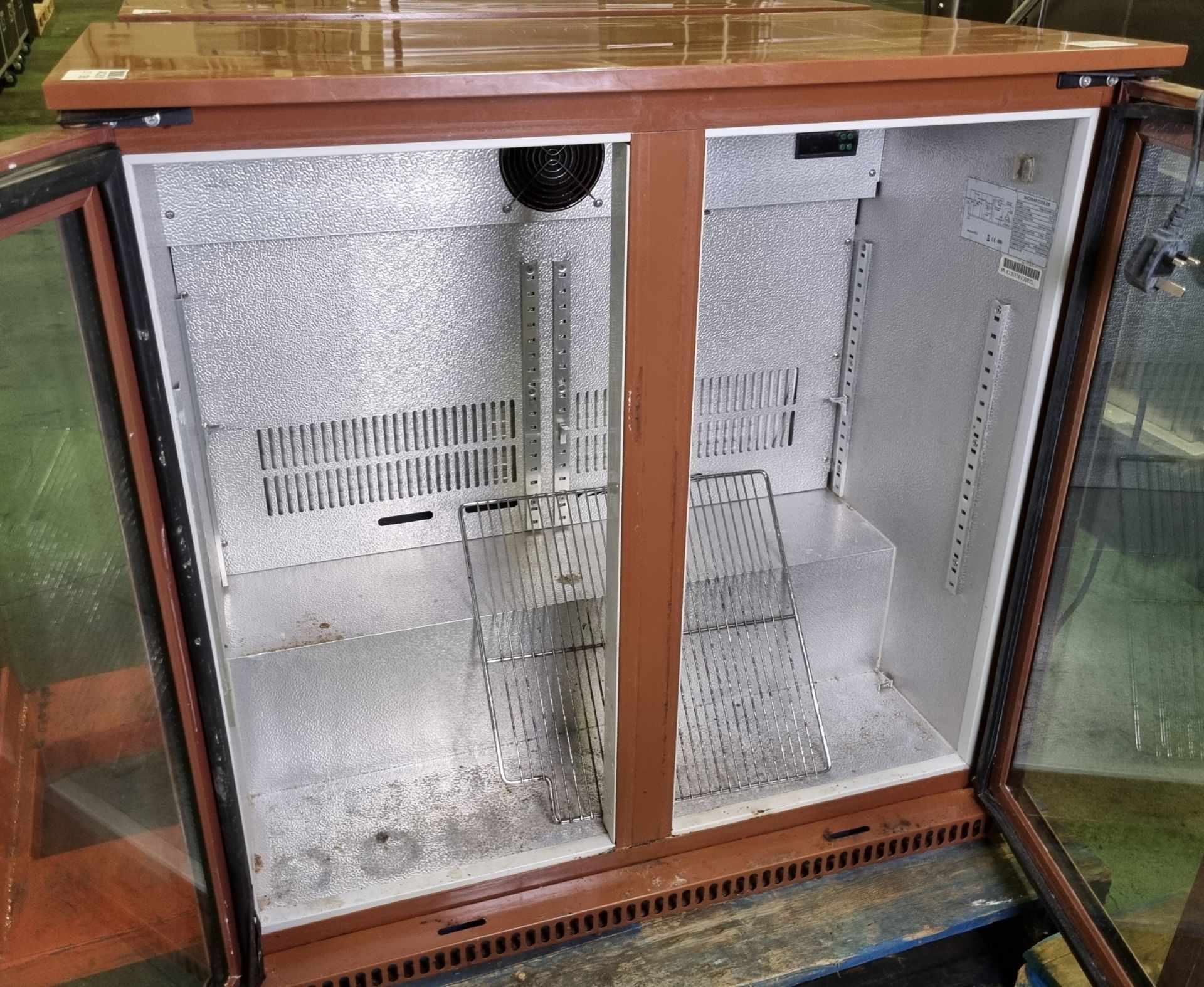 Husky HUS-C2 BRN-HY double door bottle cooler - W 900 x D 520 x H 900mm - Image 3 of 4