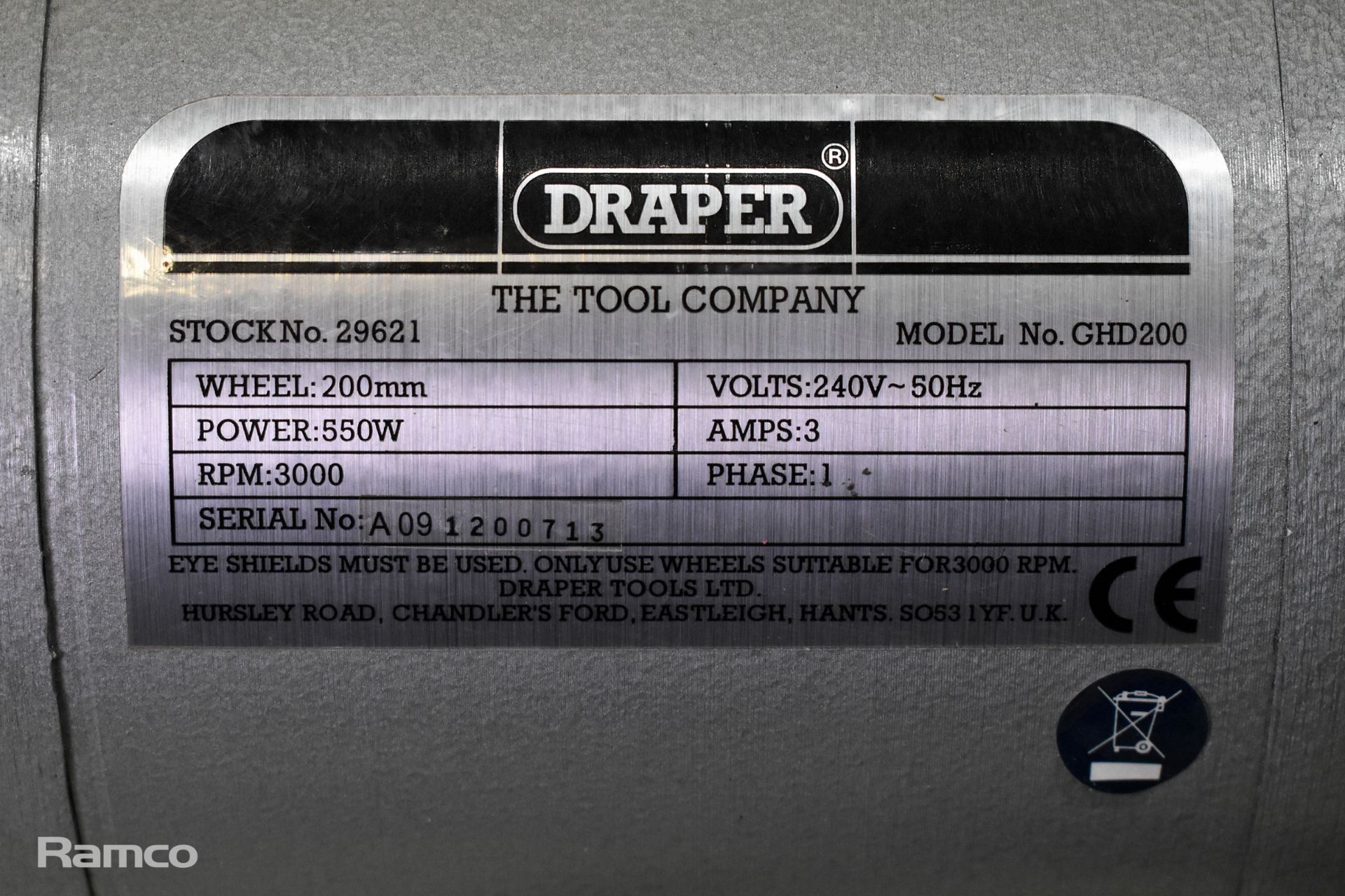 Draper GHD200 - 200mm heavy duty bench grinder - 240V - Image 4 of 8