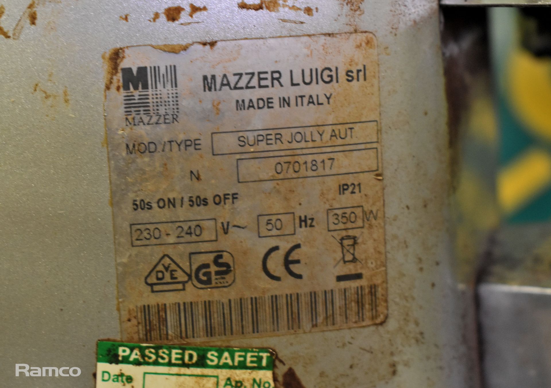 2x Mazzer Luigi Super Jolly AUT espresso coffee grinders - Image 9 of 12