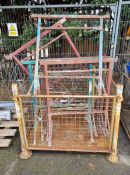 8x Adjustable metal trestles