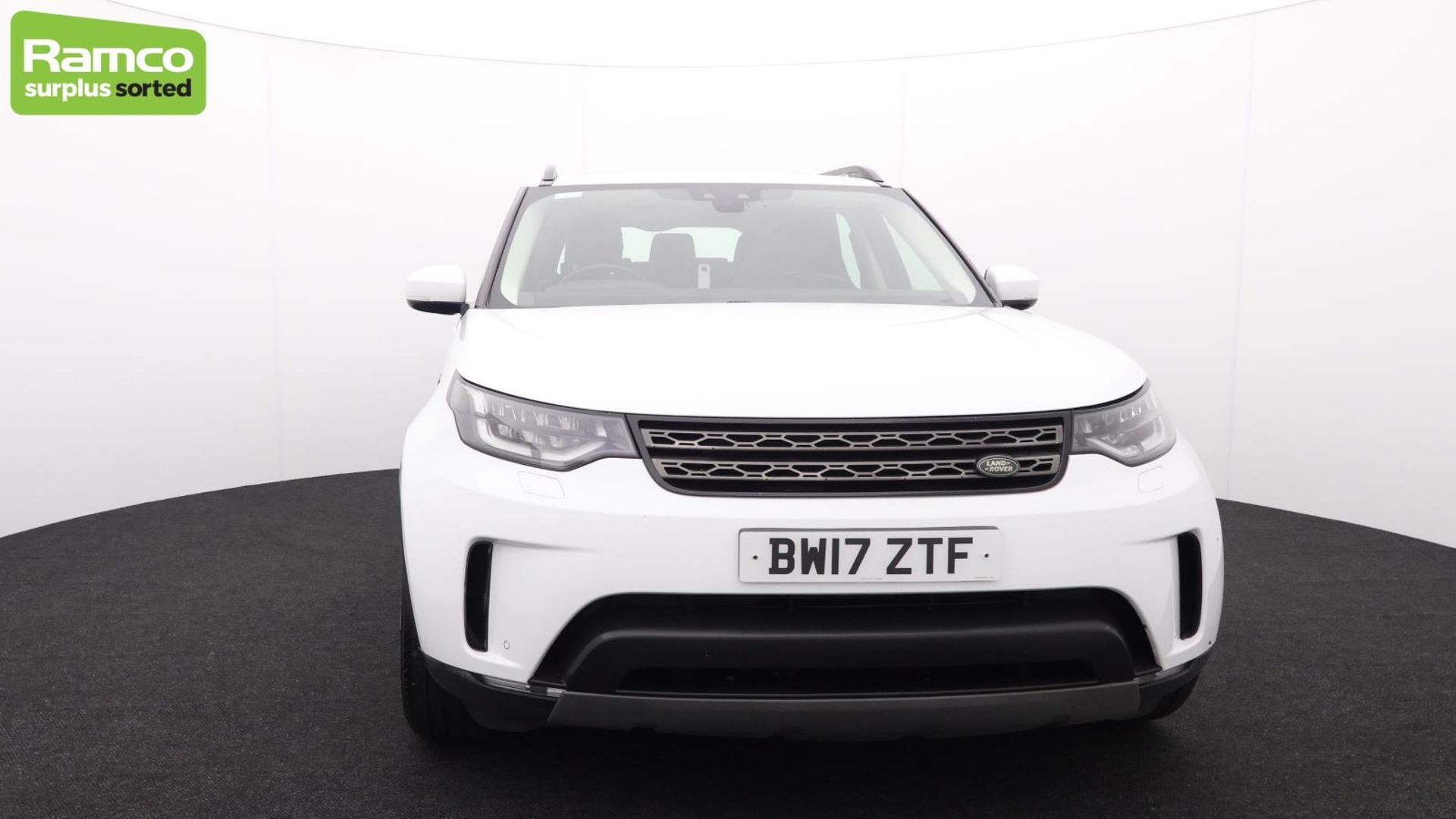 Land Rover Discovery SE SD4 2.0 - BW17 ZTF - Image 7 of 70