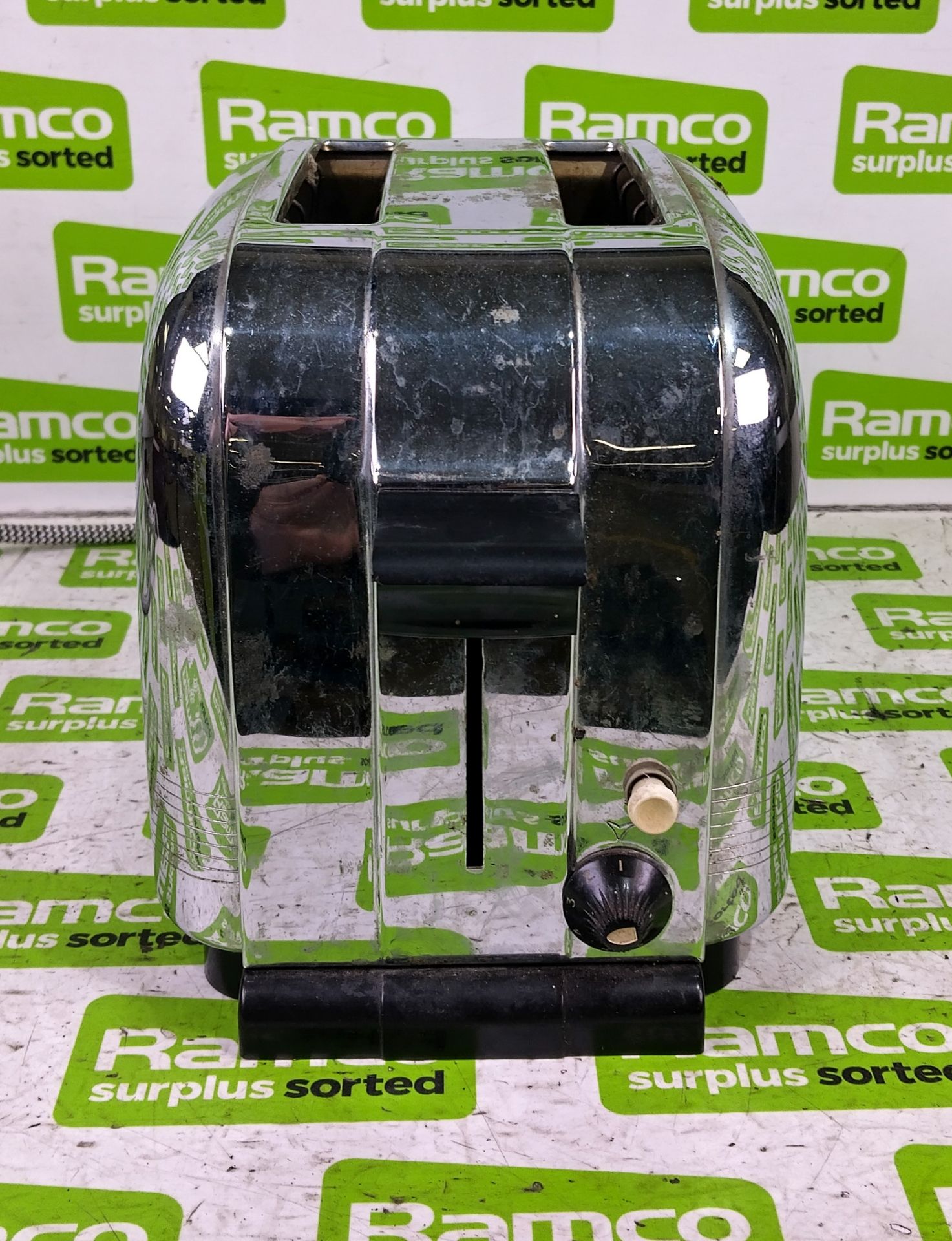 Morphy Richards TA/1 2 slice toaster - Image 3 of 3