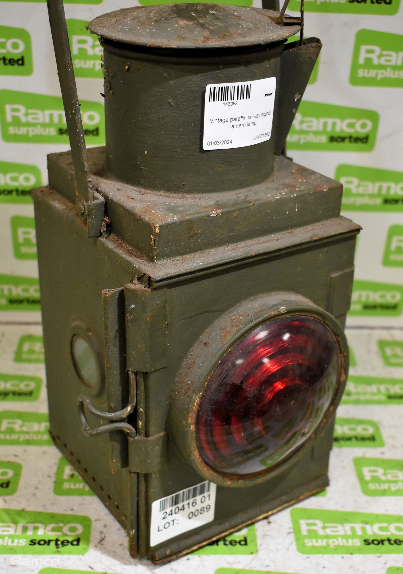 Vintage paraffin railway signal lantern lamp - Image 2 of 6