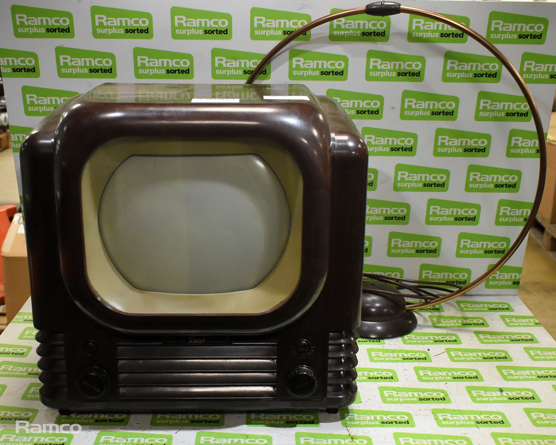Bush TV 12 AM - 9 inch bakelite television with aerial