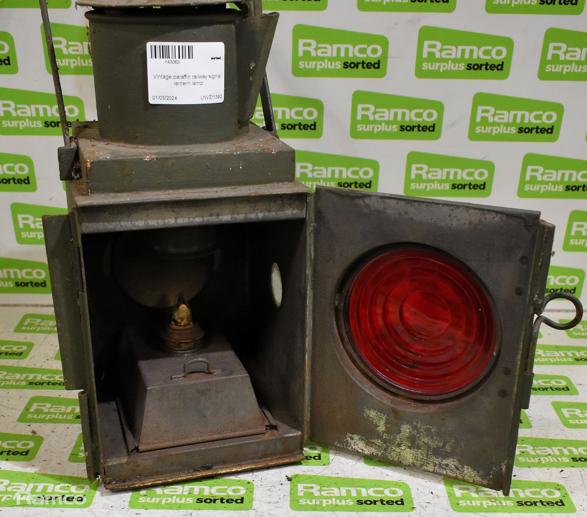 Vintage paraffin railway signal lantern lamp - Image 5 of 6