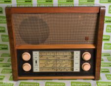 Ekco A239 valve radio