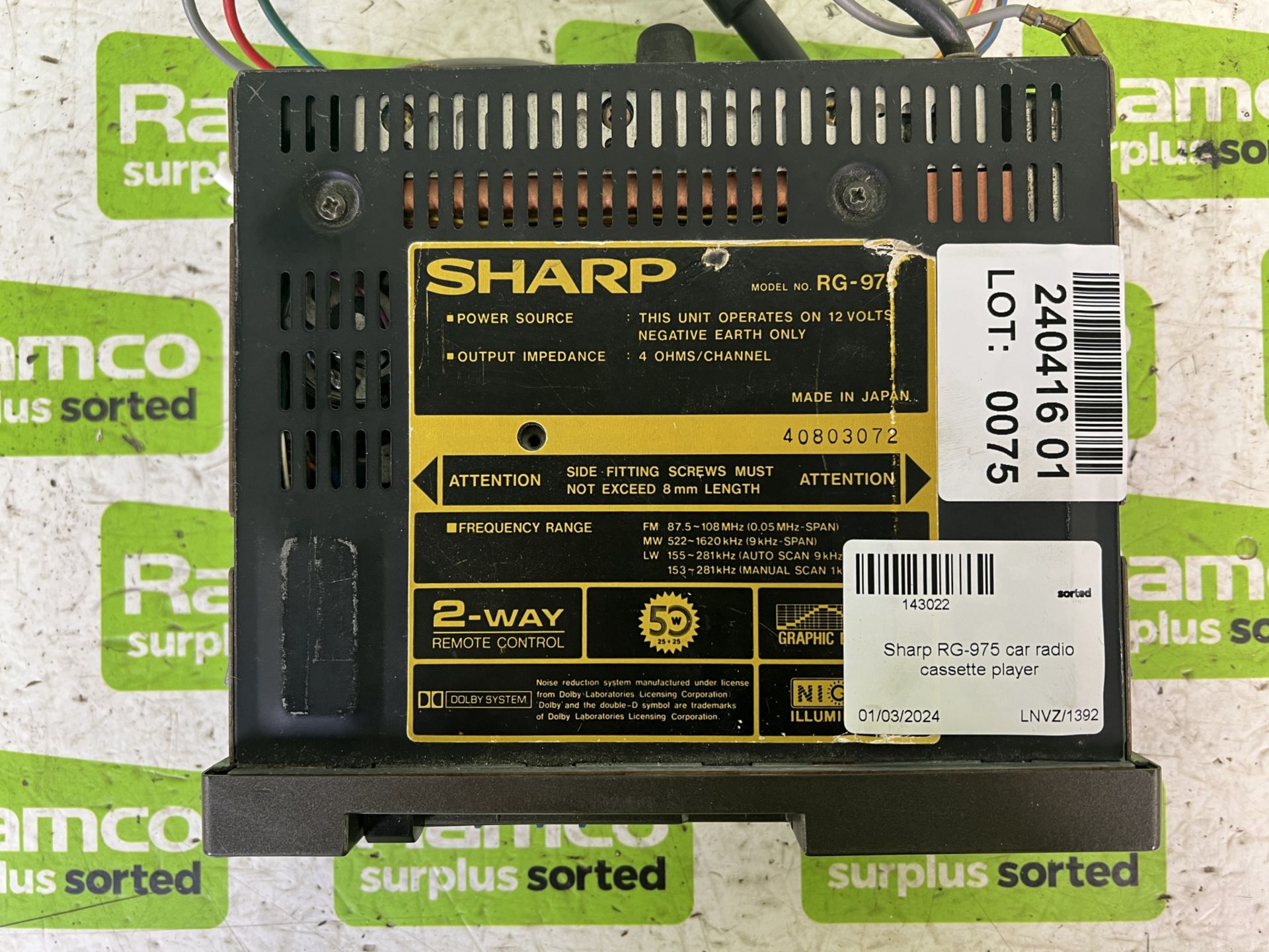 Sharp RG-975 car radio cassette player - Image 3 of 4