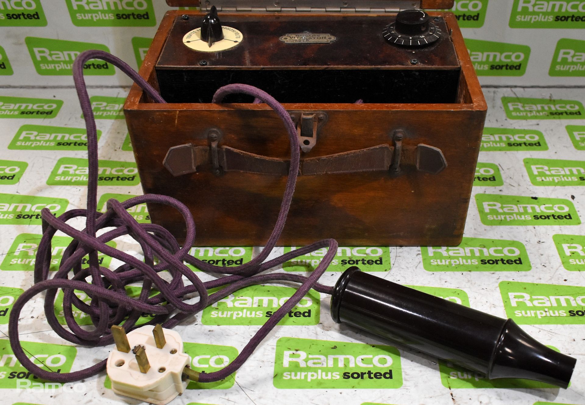 Rogers Violet Ray Vitalator high frequency shock / electrotherapy machine - Image 6 of 8
