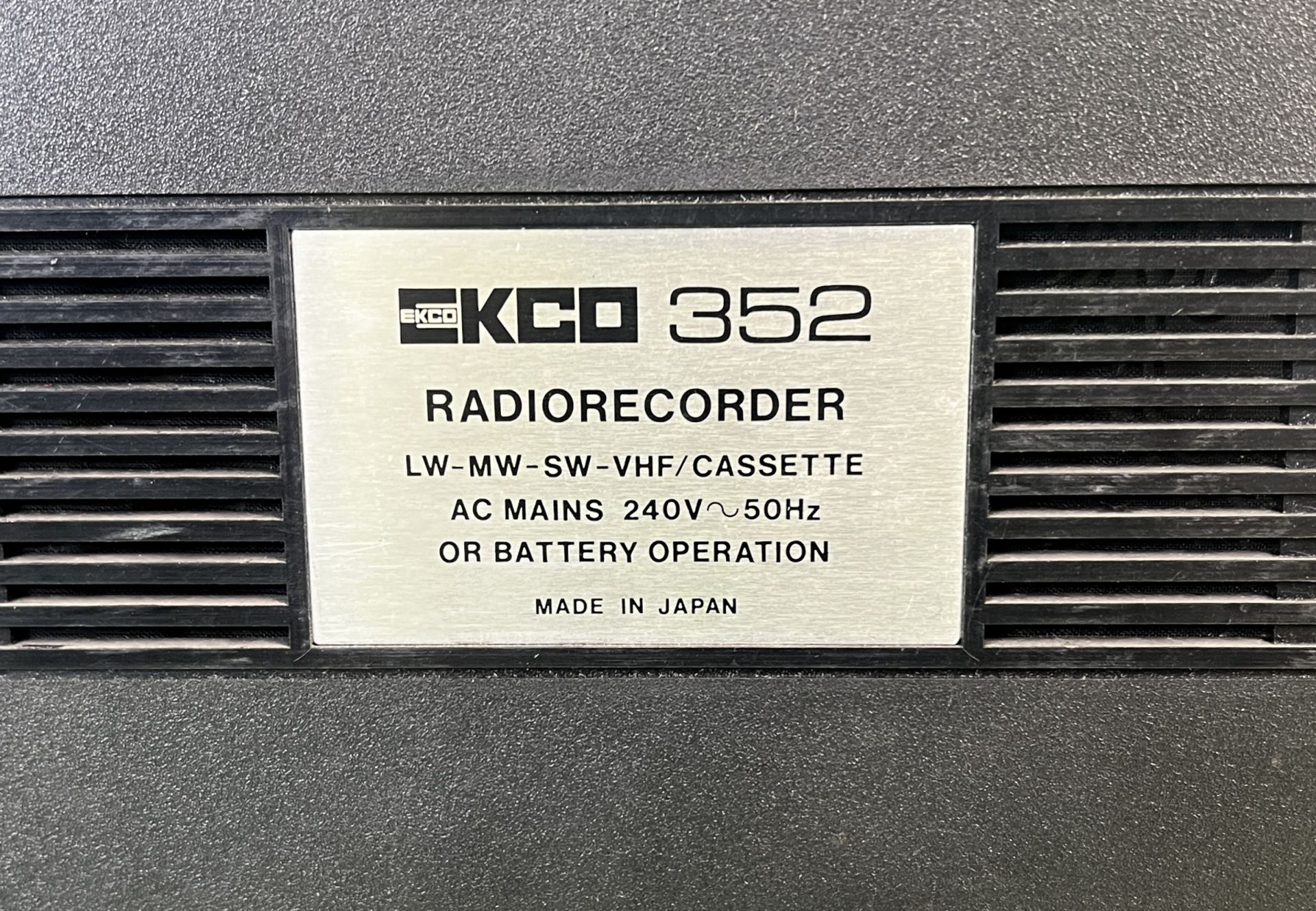 Ekco 352 Autostop portable radio cassette recorder - Image 3 of 4