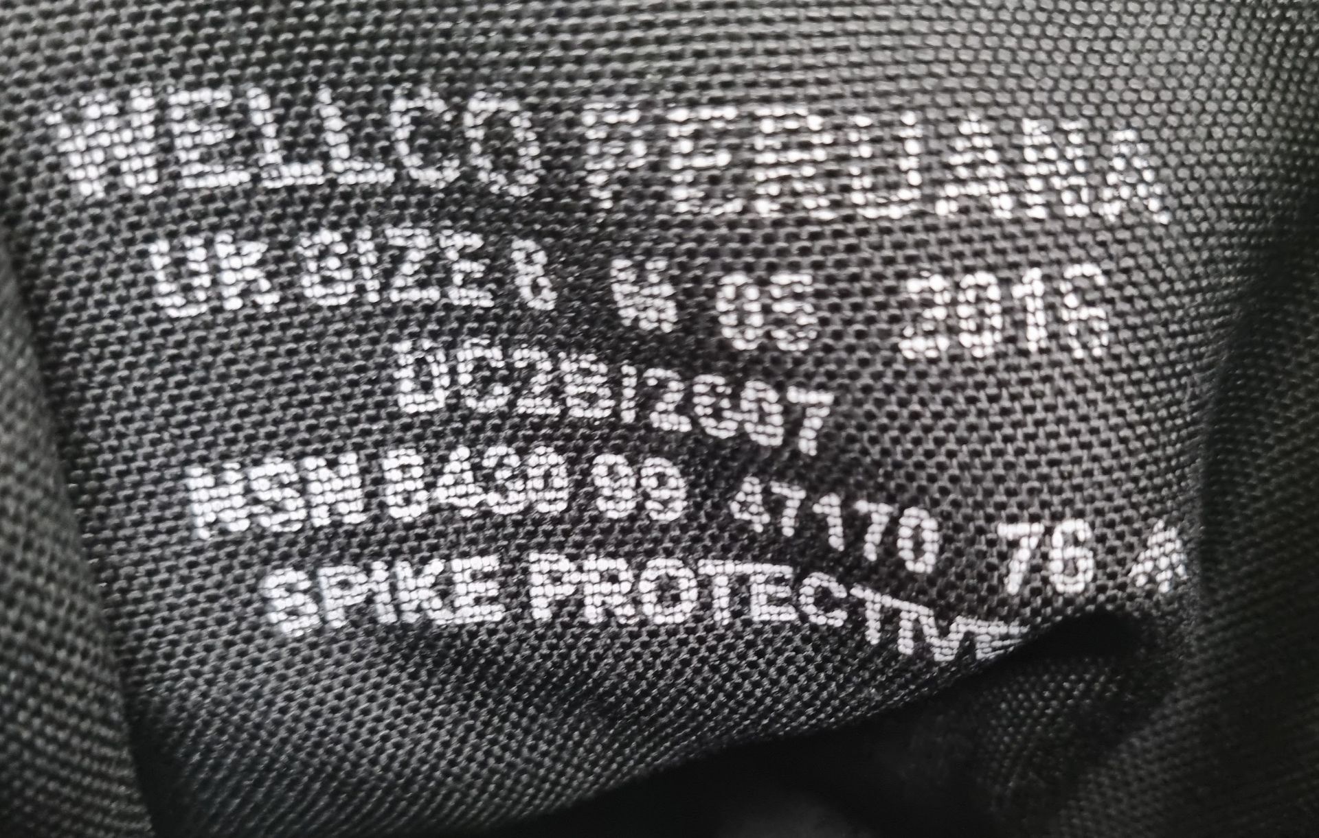 Wellco Peruana Boots - Black - size 8 - Image 4 of 4
