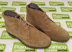British Army non combat shoes - Desert suede - new / packaged - 6M
