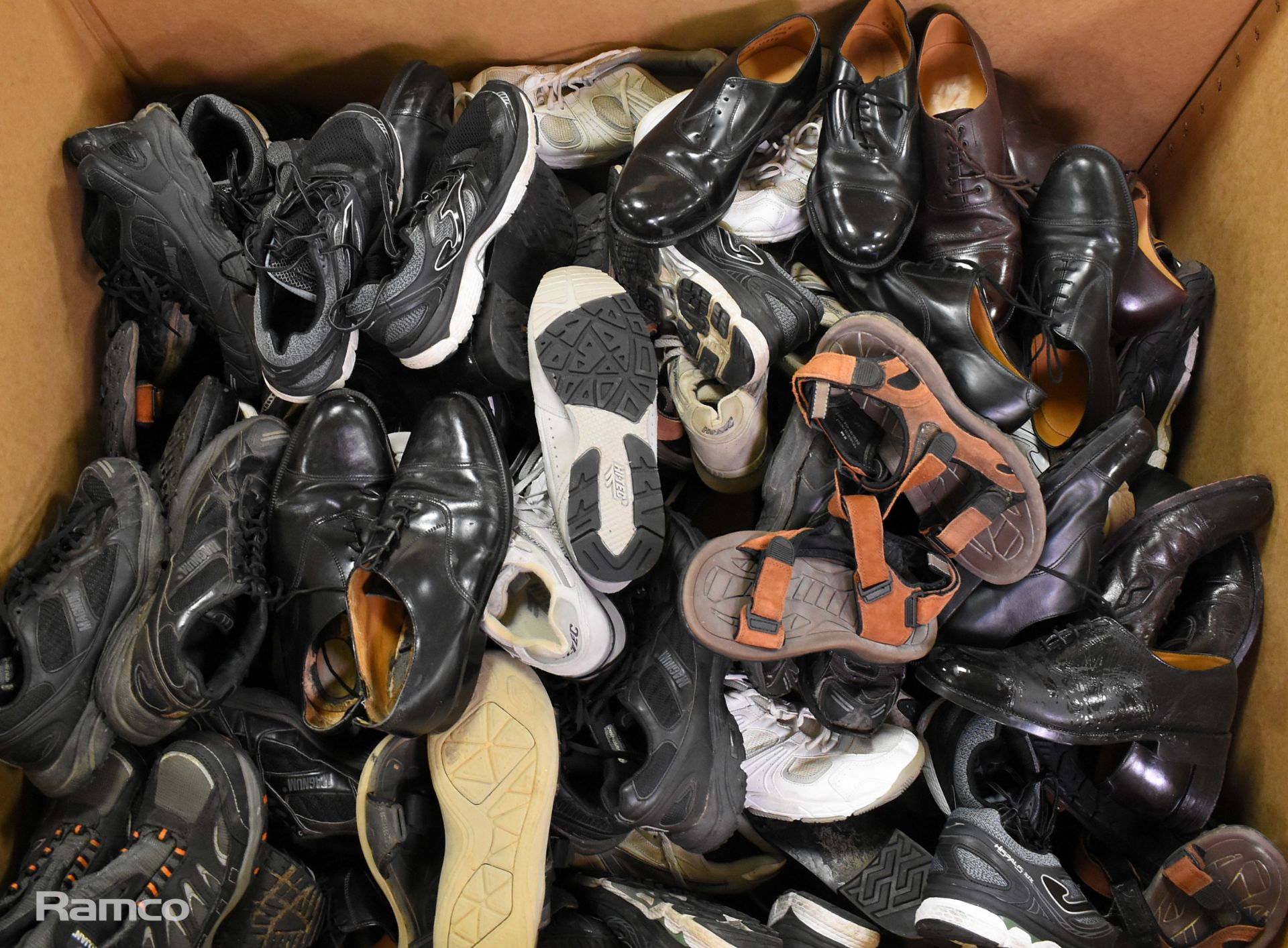 69x pairs of Various shoes and trainers - different makes & sizes - mixed grades - Image 16 of 18