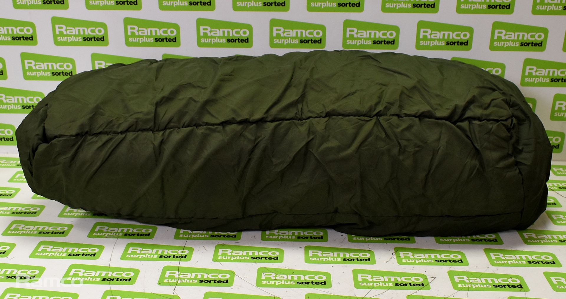 30x Sleeping bags - mixed grades and sizes - Image 8 of 8