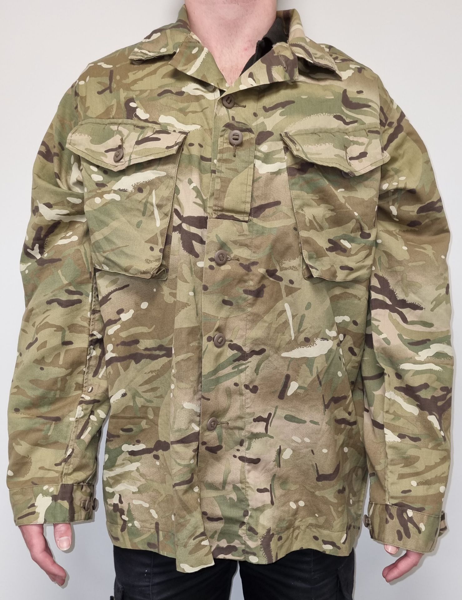 50x British Army MTP combat jackets - mixed types - mixed grades and sizes - Bild 2 aus 12