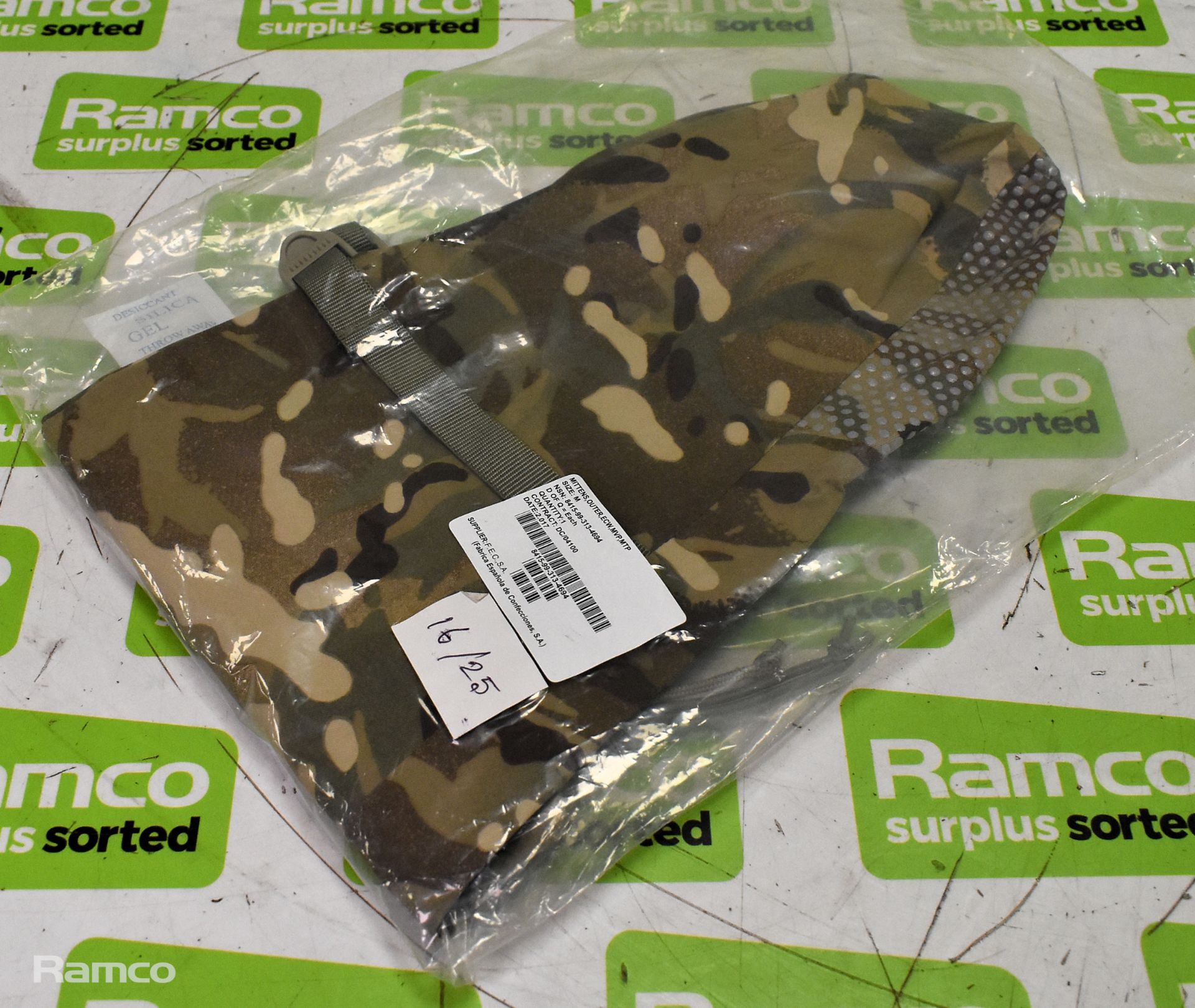 60x British Army MTP outer mittens - mixed sizes - Image 5 of 7