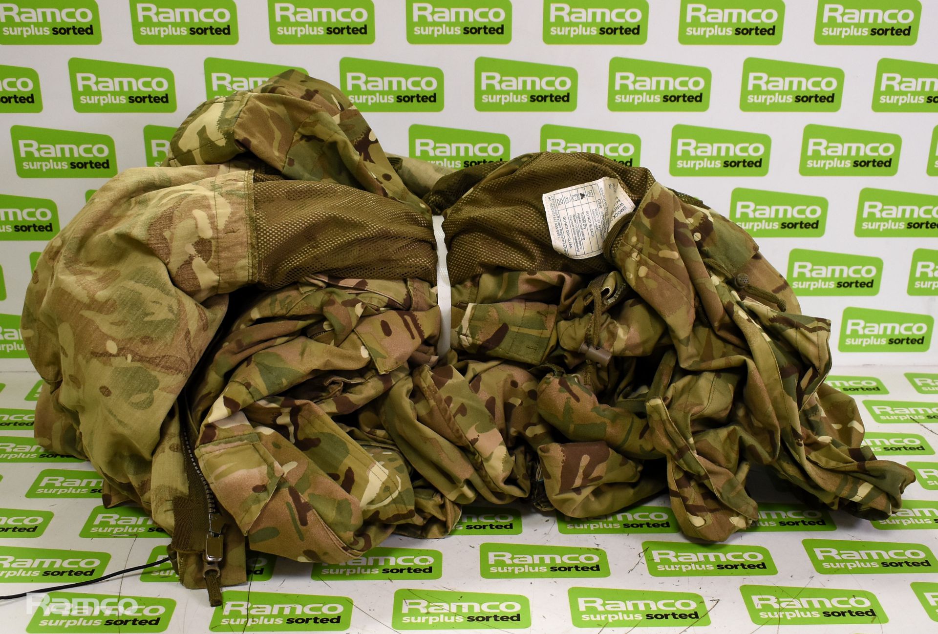 20x British Army MTP windproof smocks - mixed grades and sizes - Image 7 of 9
