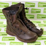 YDS swift temperate boots with Gore-tex lining - Brown - 10M