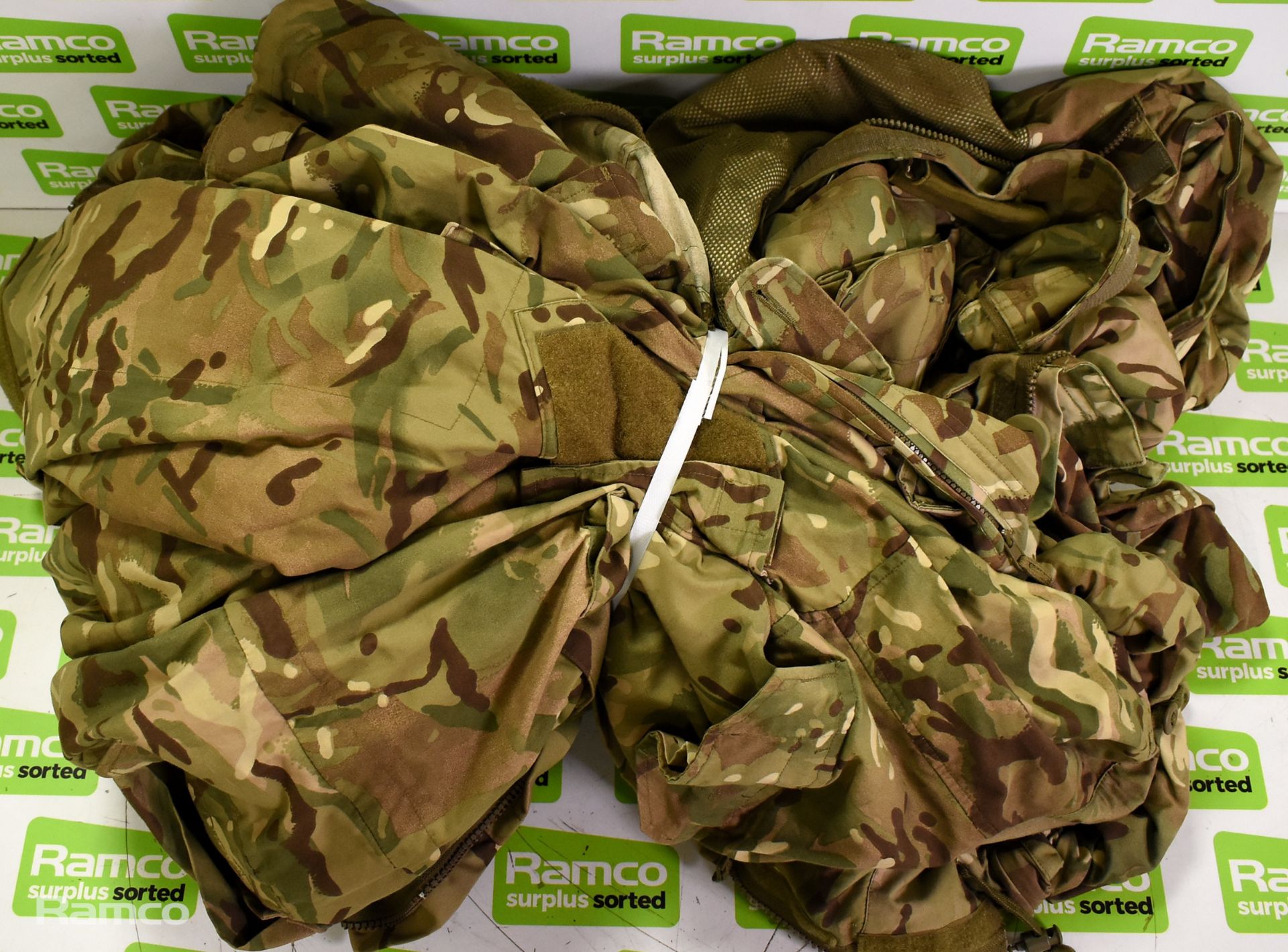 50x British Army MTP windproof smocks - mixed grades and sizes - Image 8 of 9