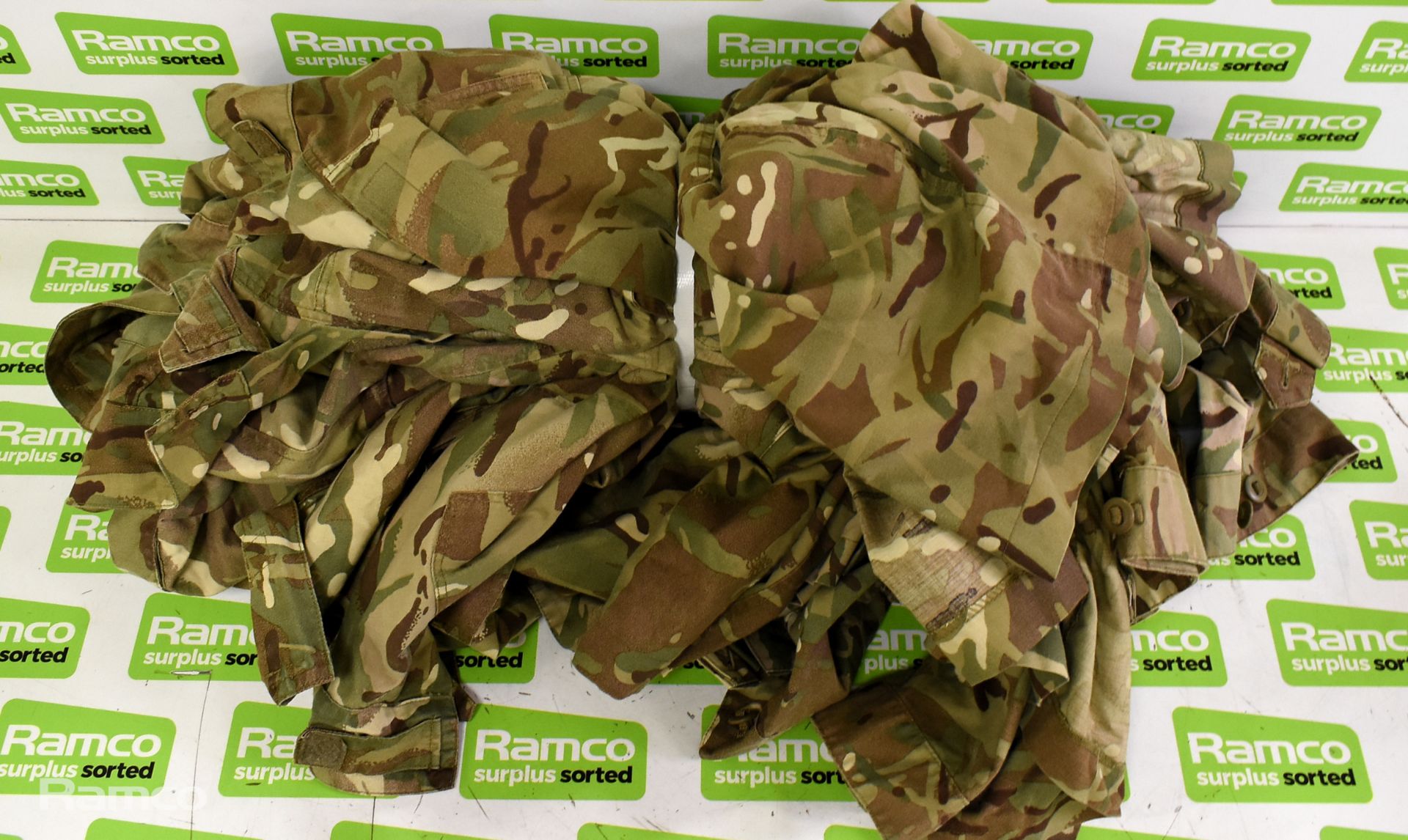 50x British Army MTP combat jackets - mixed types - mixed grades and sizes - Bild 6 aus 12