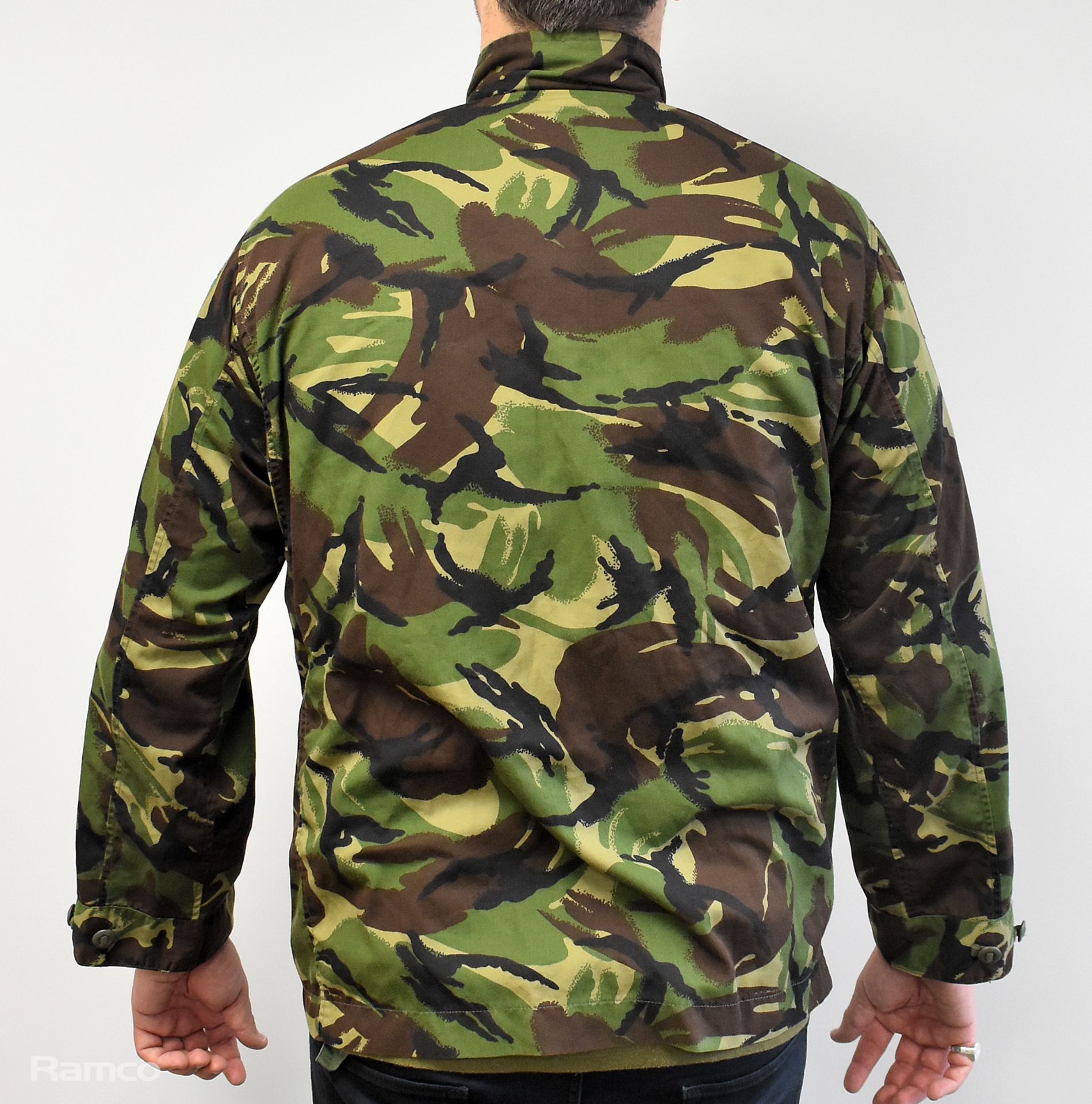 40x British Army DPM light weight combat jackets - mixed grades and sizes - Image 3 of 6