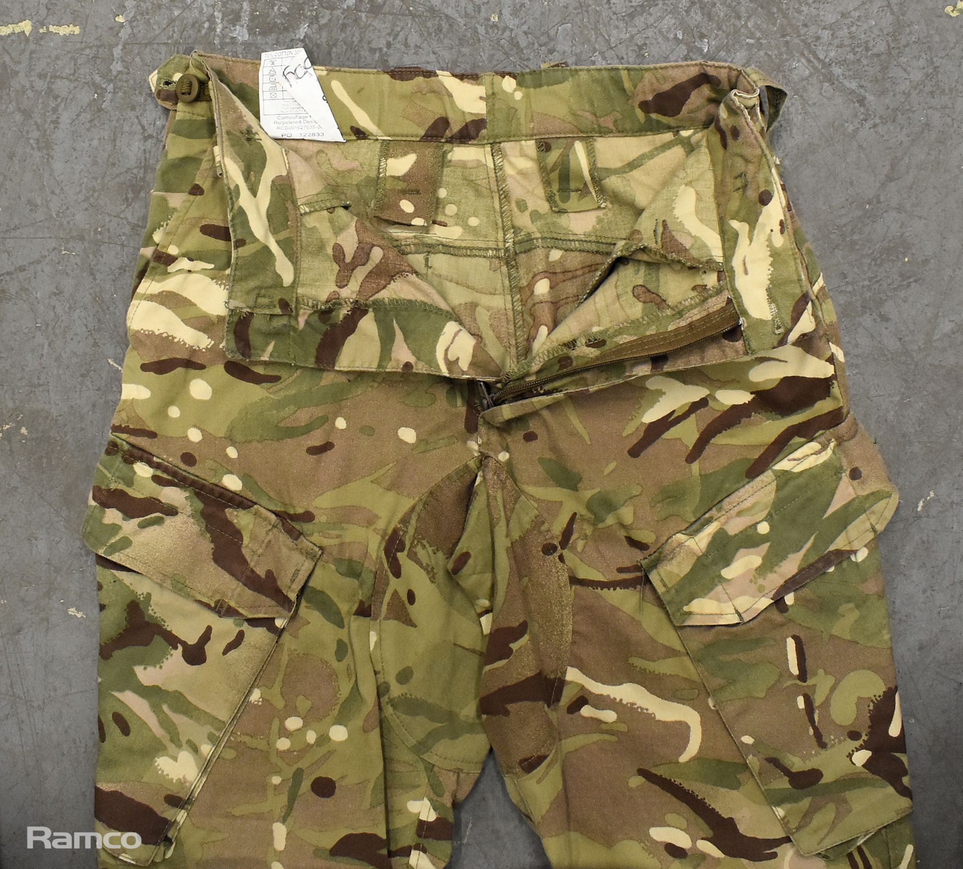 80x British Army MTP combat trousers warm weather - mixed grades and sizes - Bild 3 aus 8