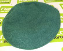 44x British Army Berets - Green - new / packaged