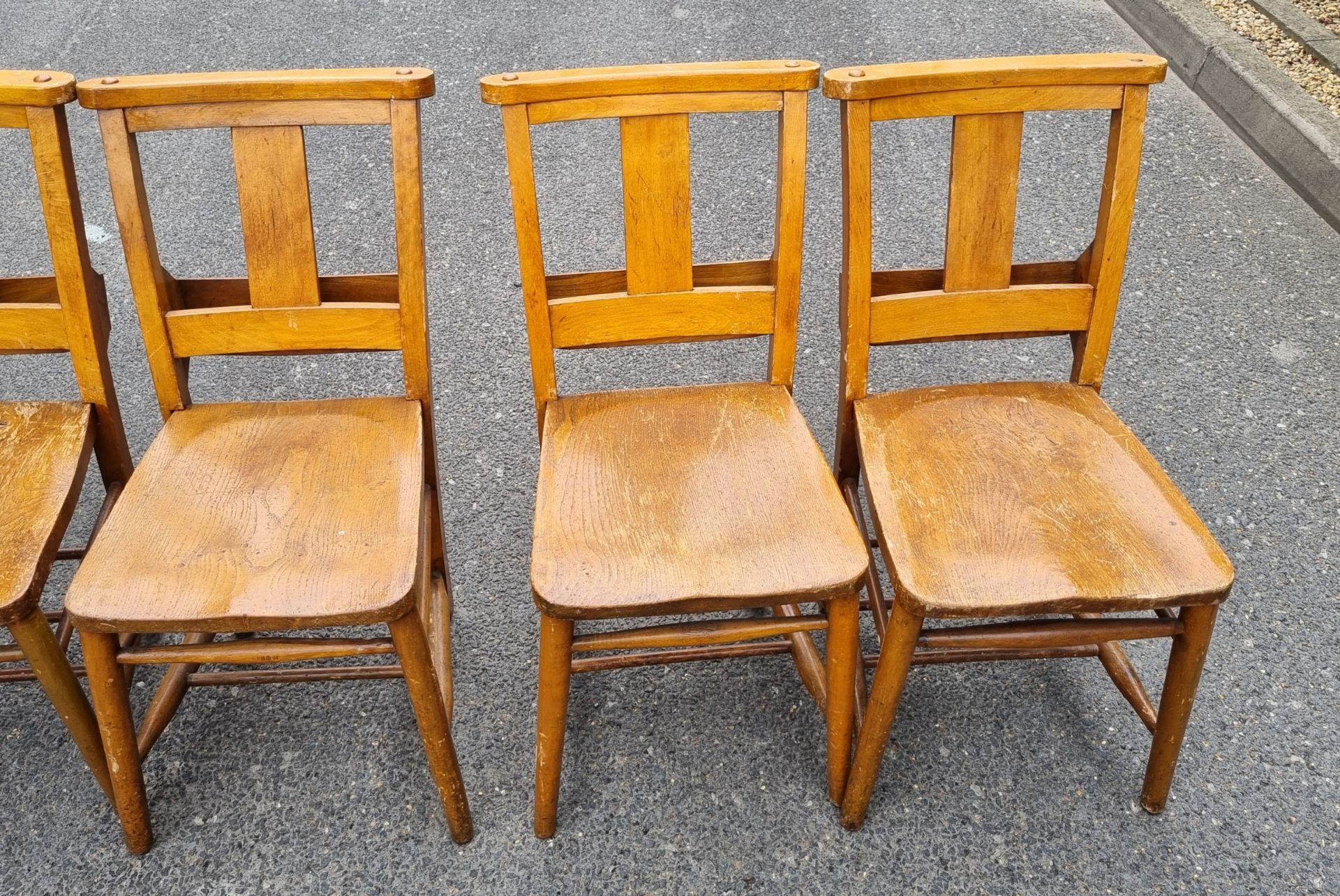 12x Wooden chairs with rear book holder - L 420 x W 420 x H 820mm - Image 9 of 10