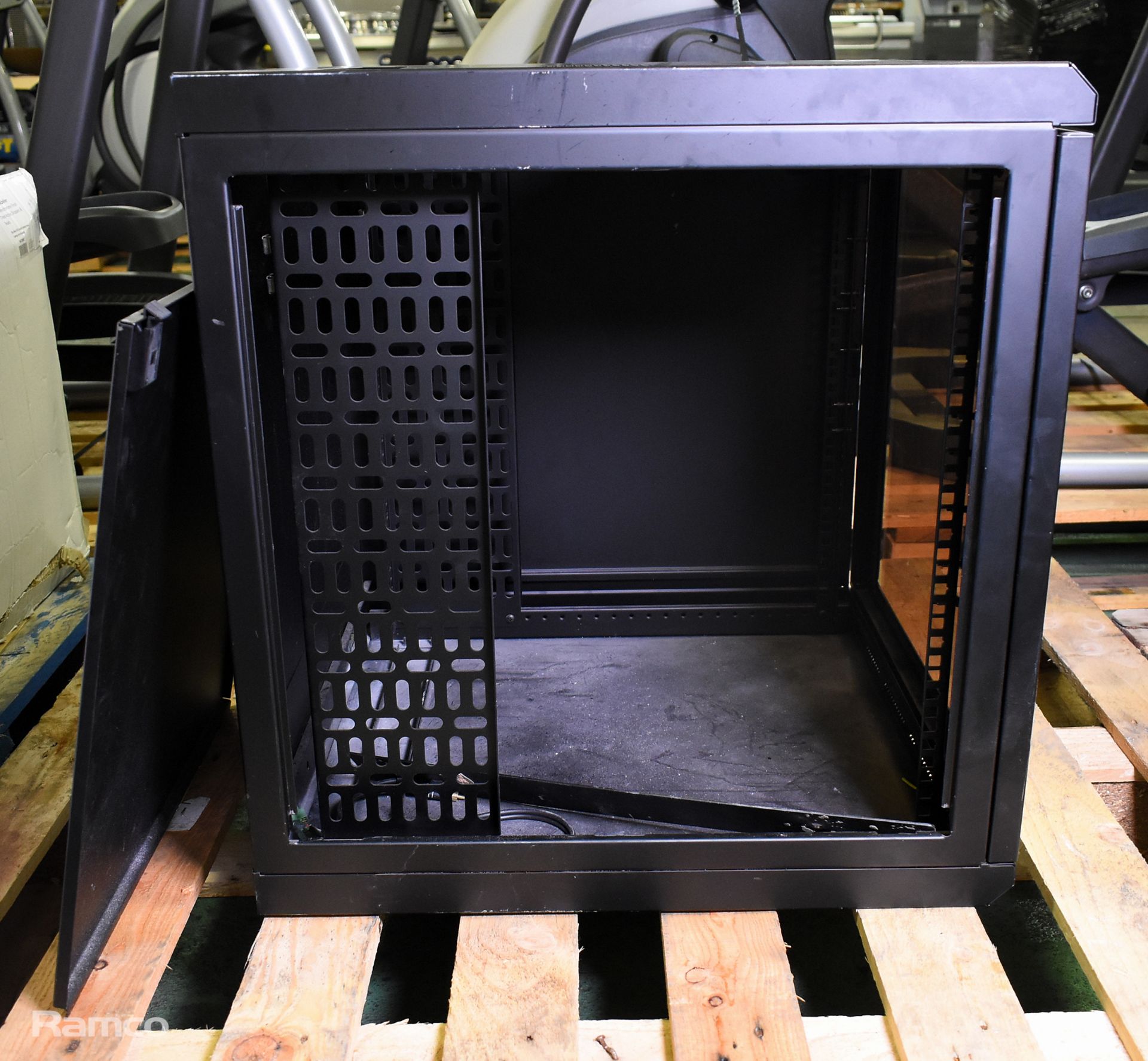 19 inch rack small cabinet - Black - W 600 x D 600 x H 640 mm - Image 3 of 5