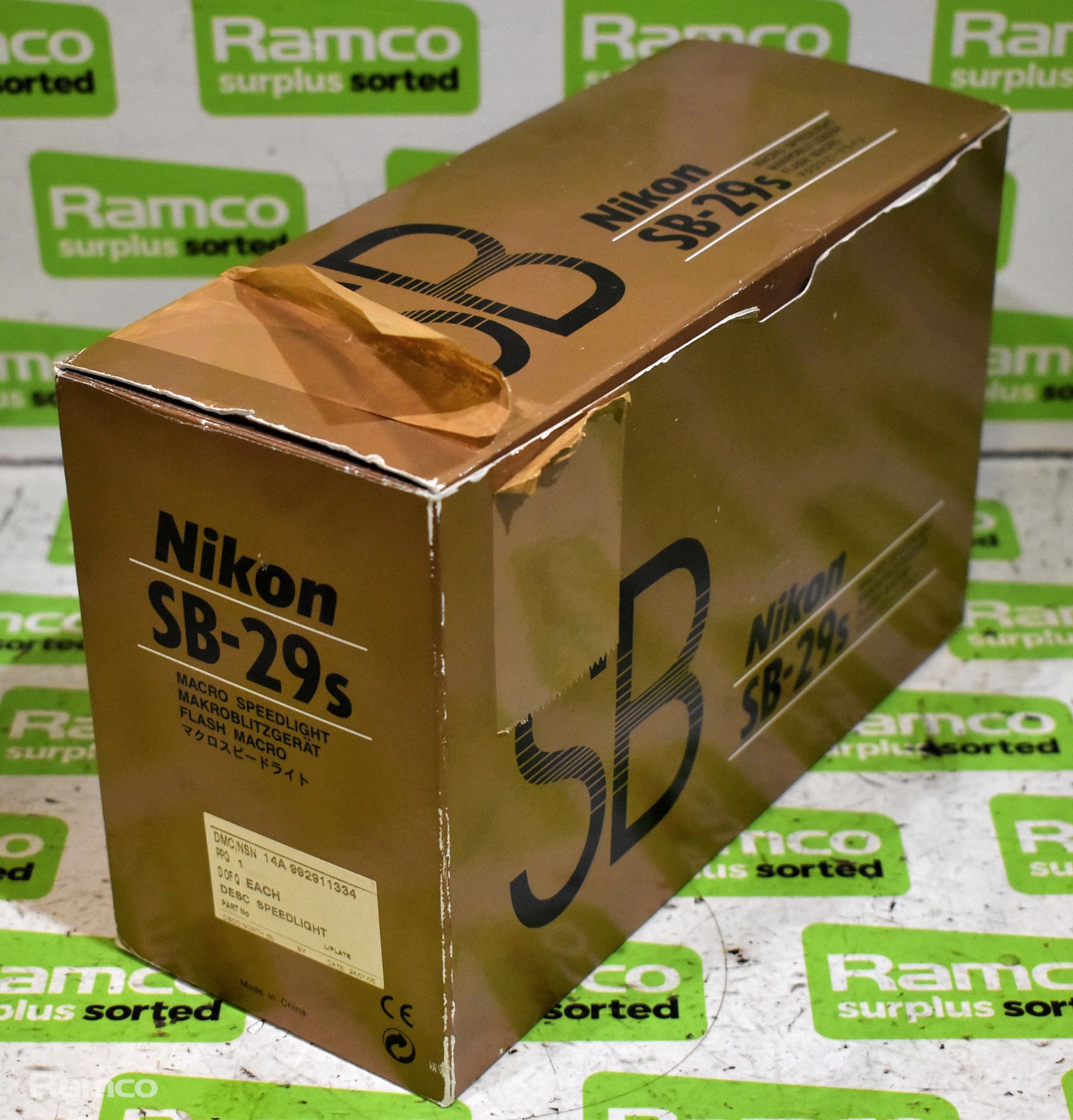 Nikon SB-29S Macro Speedlight flash ring light with case - Image 7 of 7