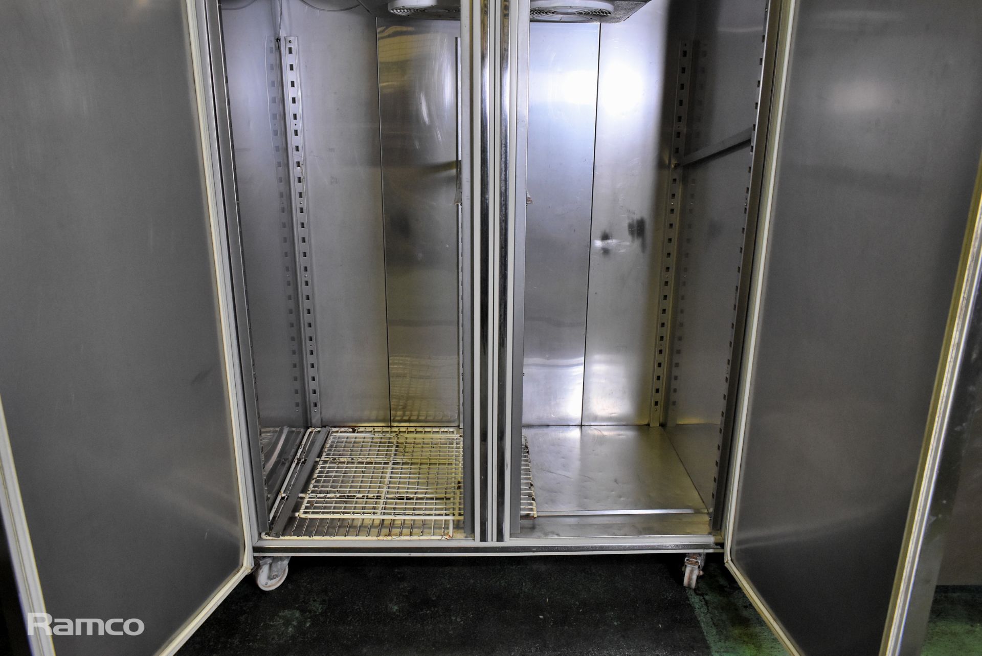 Blizzard stainless steel double door upright freezer - W 1400 x D 850 x H 2090mm - Image 2 of 8