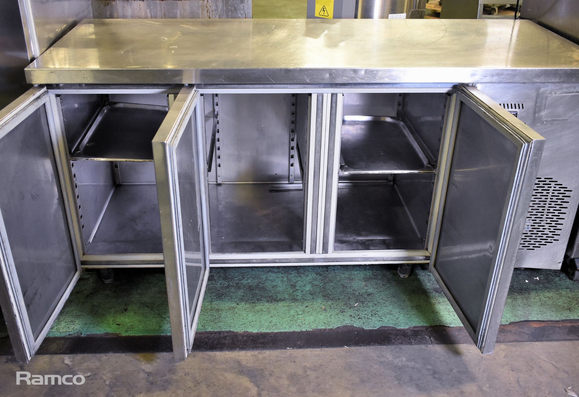 Inomak PN999/N stainless steel triple door counter fridge - W 1800 x D 700 x H 860mm - Image 2 of 5