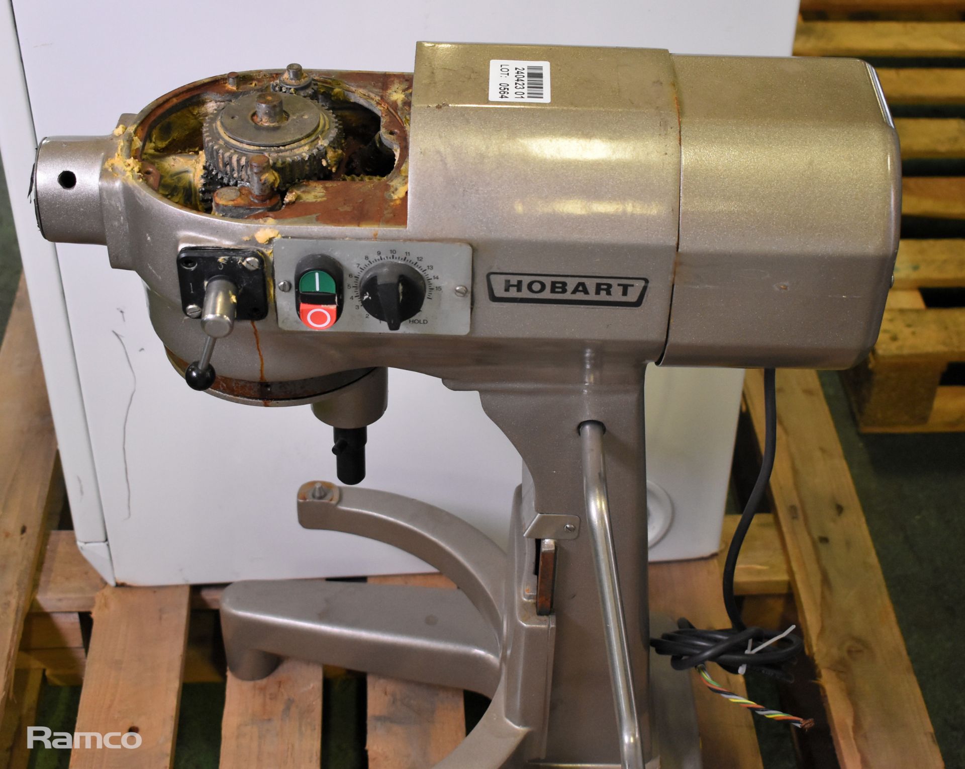Hobart A200N - Electric food mixer body - 440V - 3 ph - W 470 x D 550 x H 760mm - AS SPARES - Image 3 of 7