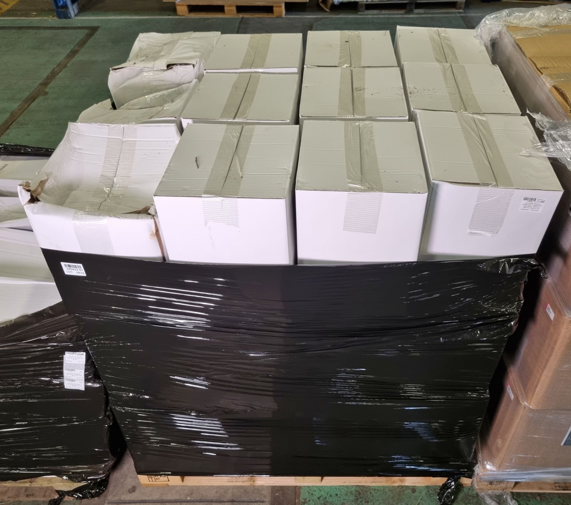 36x boxes of Micronclean Veriguard Polycellulose C-folded pouch wipe sterile - 230mm x 230mm - Bild 4 aus 4