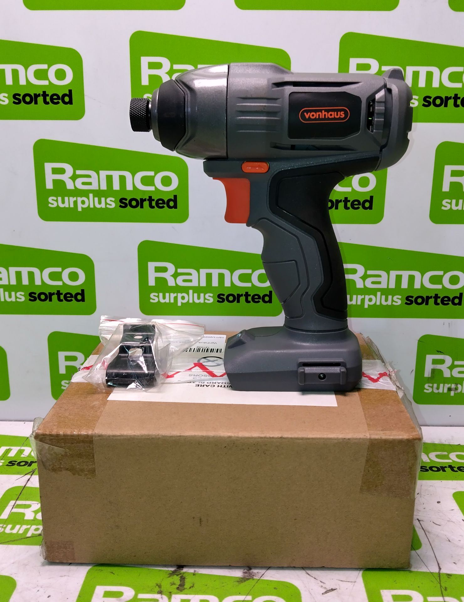 Vonhaus cordless impact driver - Bild 2 aus 3