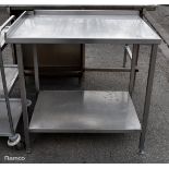 Stainless steel table - W 920 x D 700 x H 880mm