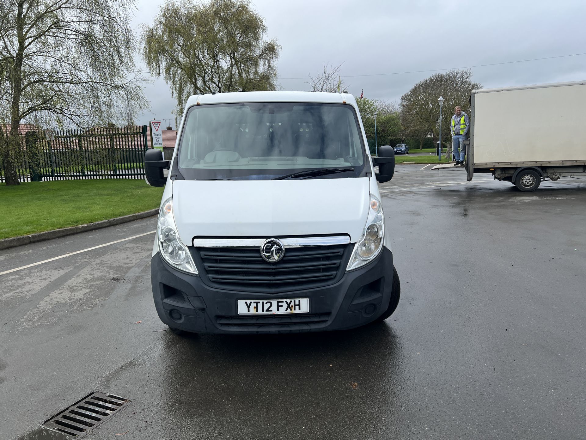 Vauxhall Movano white pickup truck - 2012, Diesel, 2299cc - 38,049 miles - NO MOT, keys & V5 - Image 2 of 16